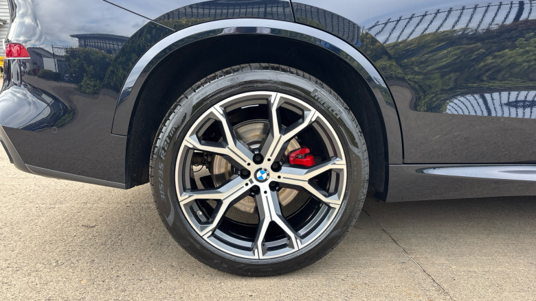 BMW X5 xDrive30d MHT M Sport 5dr Auto Diesel Estate